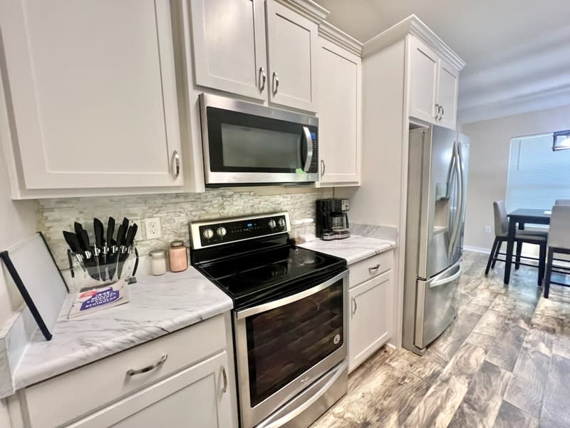 6193 Anchors Drive – photo 5