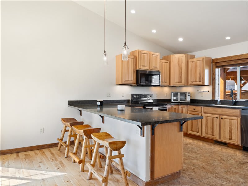 1221 Wildflower Trail – photo 3