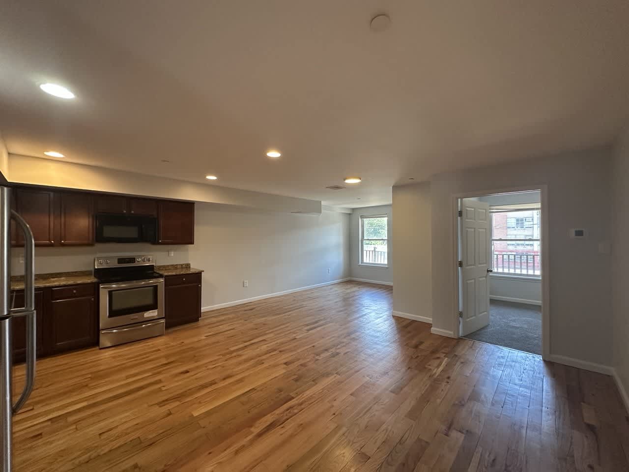 3429 N Sydenham St – photo 2