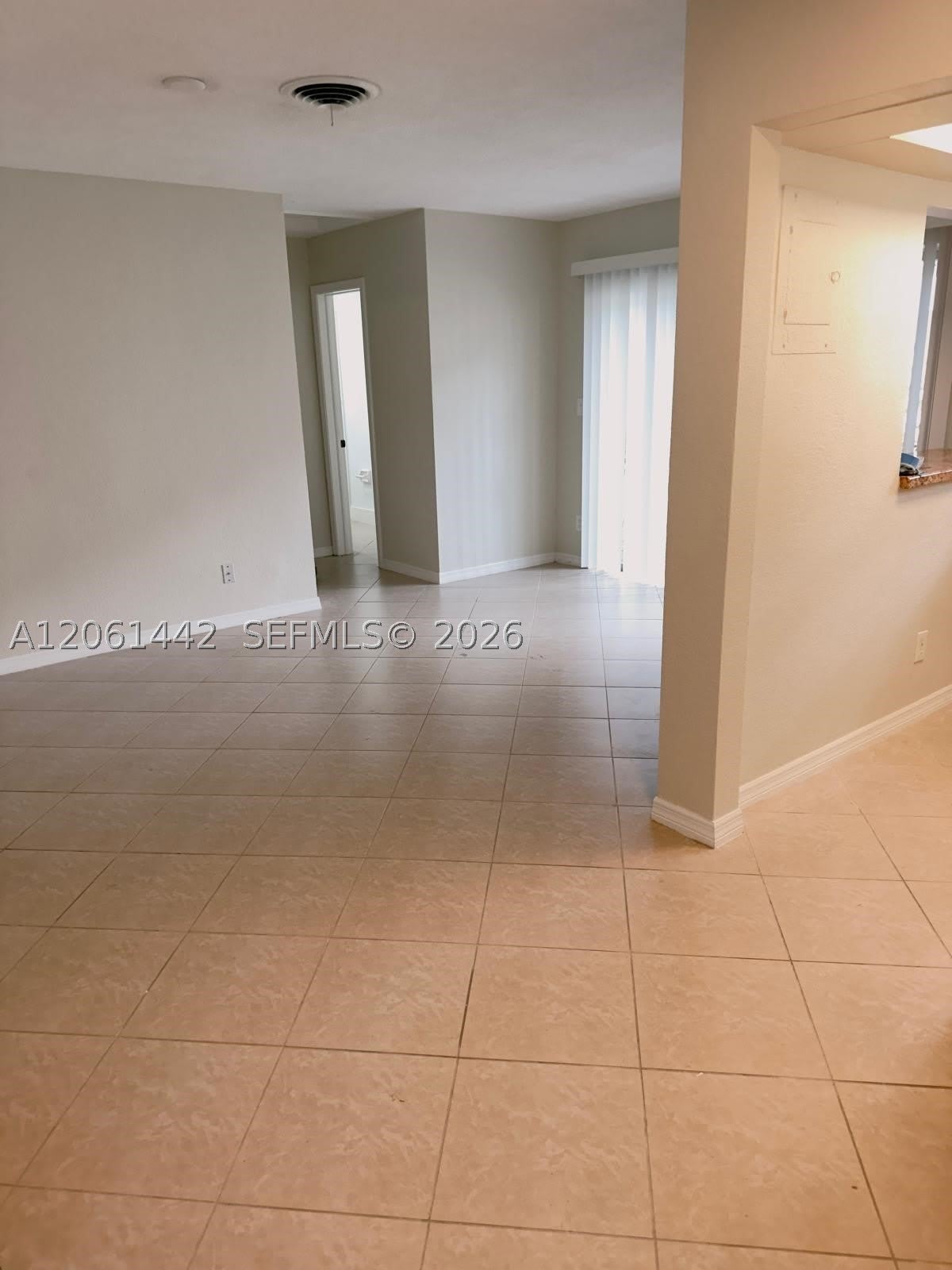 9010 NW 38th Dr – photo 4