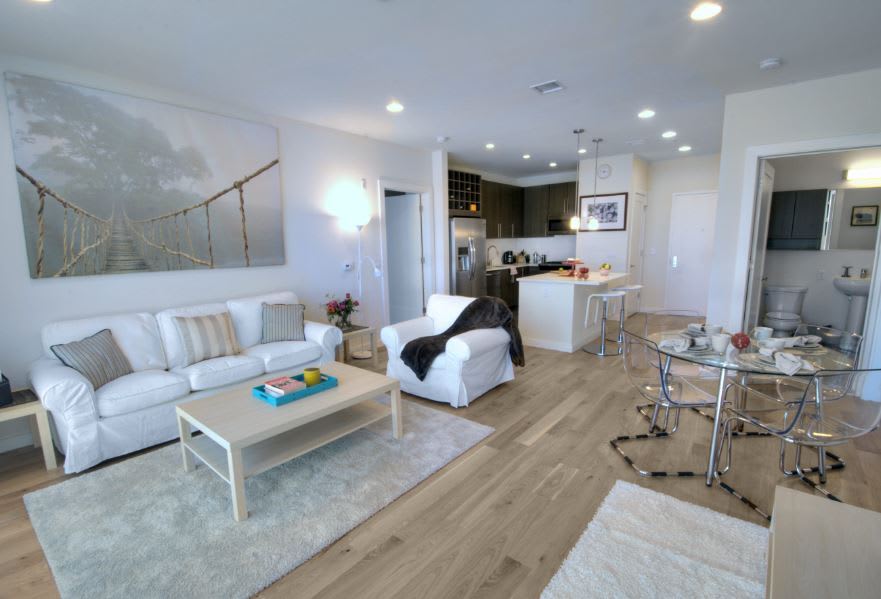 1125 Jefferson Apartments – photo 2