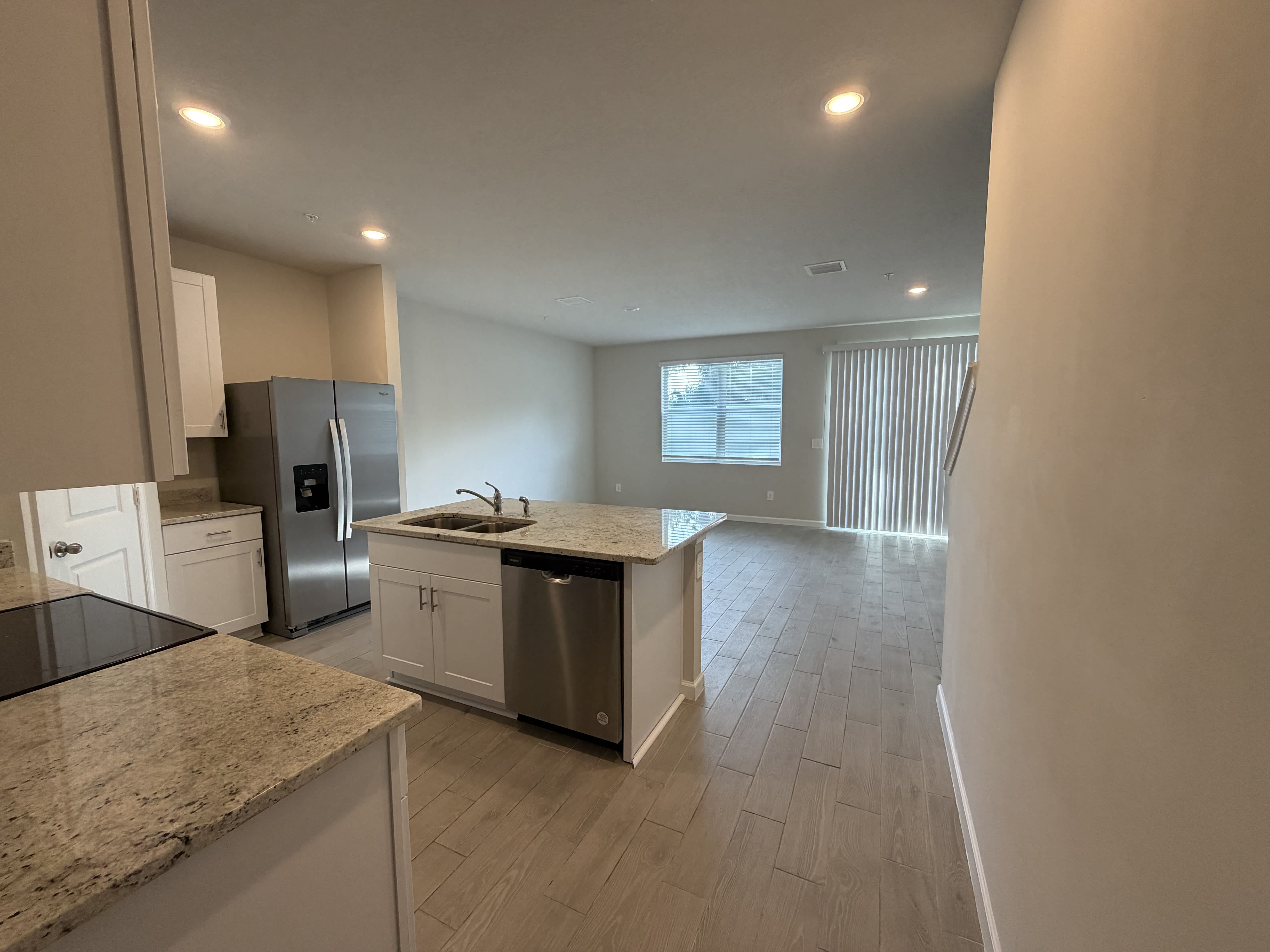 478 Salisbury Circle – photo 5