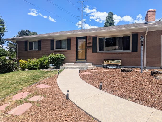 8197 E. Lehigh Drive – photo 1