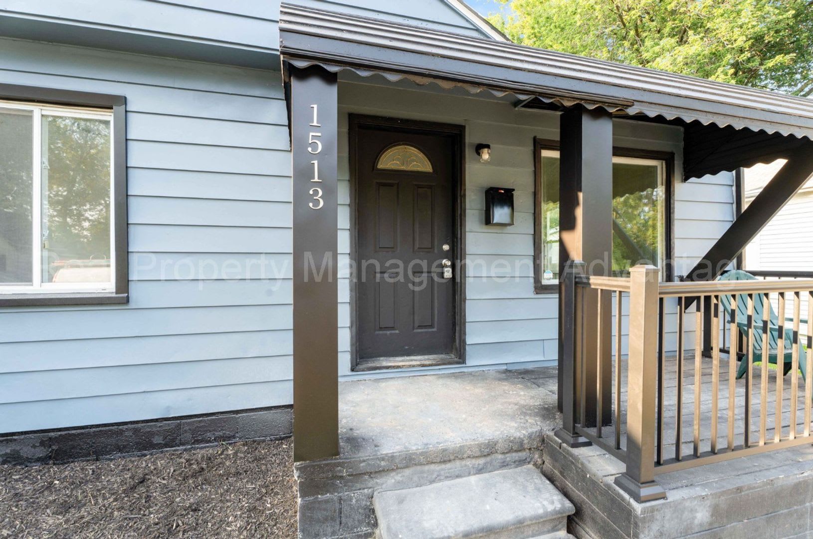 Gorgeous Kitchen and Bath in Hazel Park! – photo 4