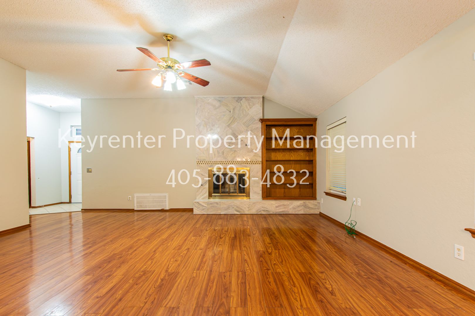 Beautiful 3 Bed 2 Bath In The Heart Of Okc – photo 3