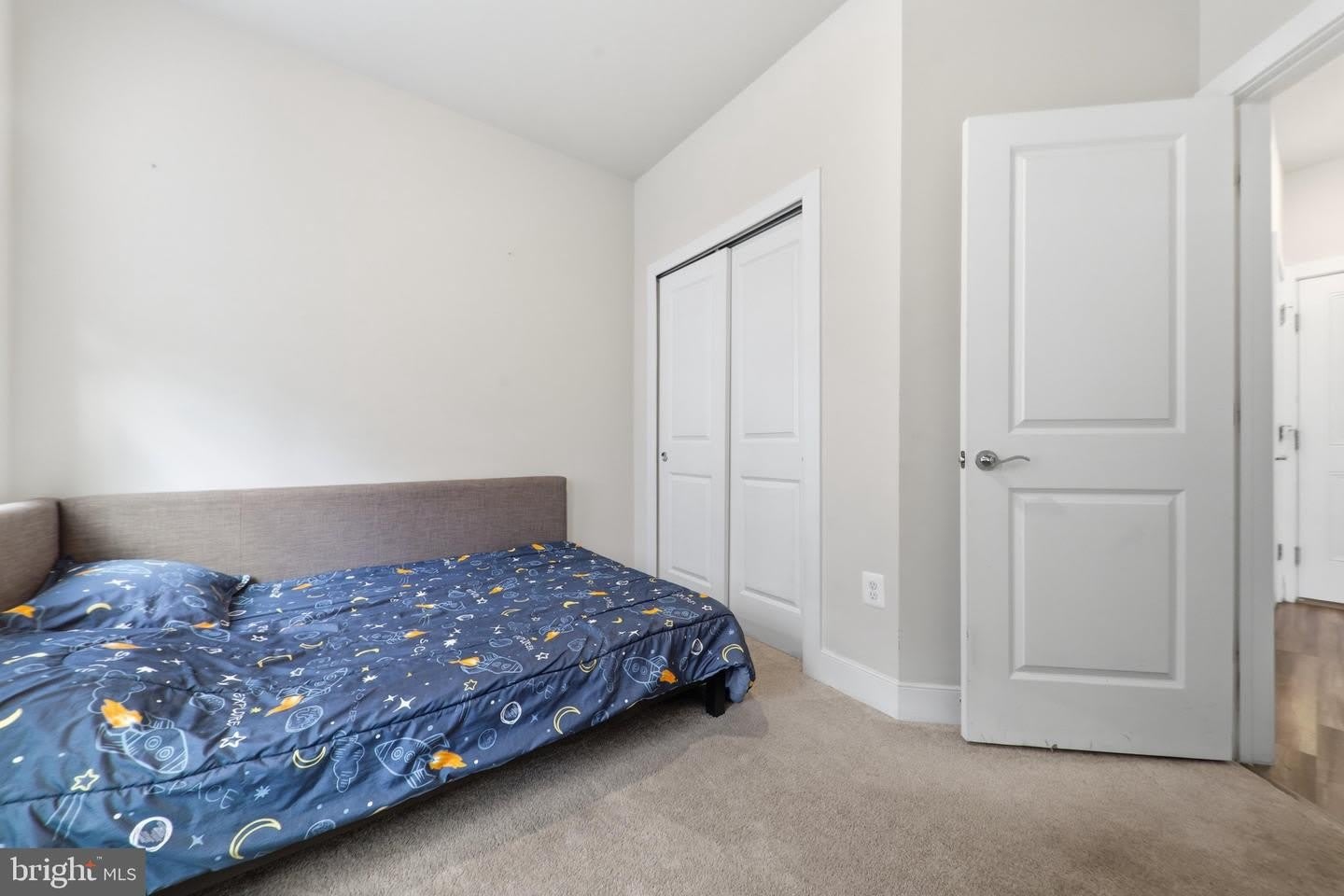 1211 Vermeer Ave – photo 3
