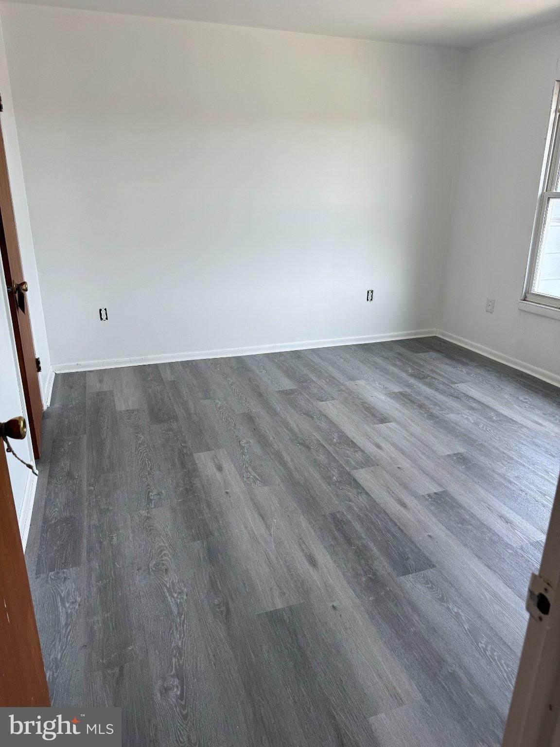 160 N BROAD Street – photo 1