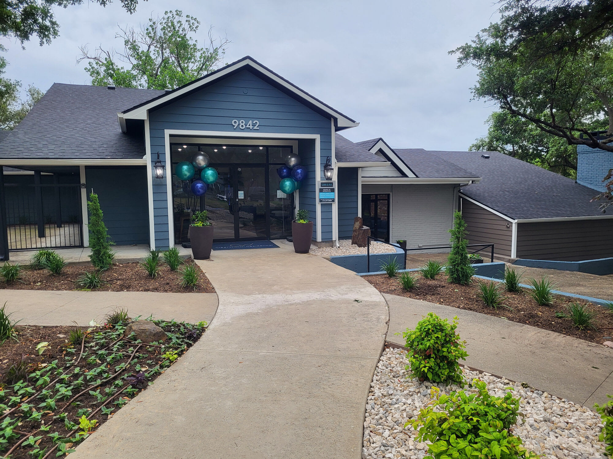 Lavera at Lake Highlands – photo 5