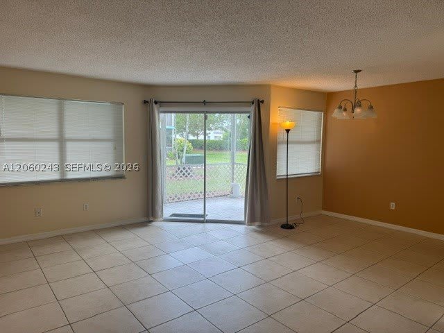 2619 SE 21st Ct – photo 2