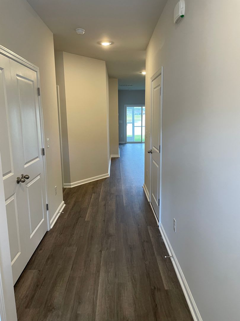 3 bedroom 2 bath Townhouse in The Townes at Rich Square at Brunswick Plantation – photo 2