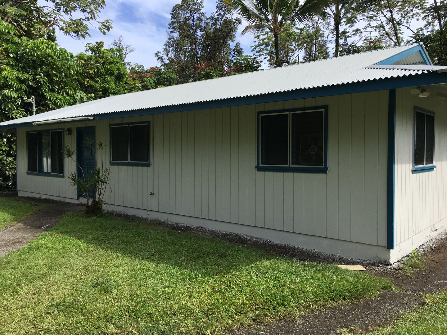 Nice 3Br 1Ba Home In Hawaiian Beaches – photo 2