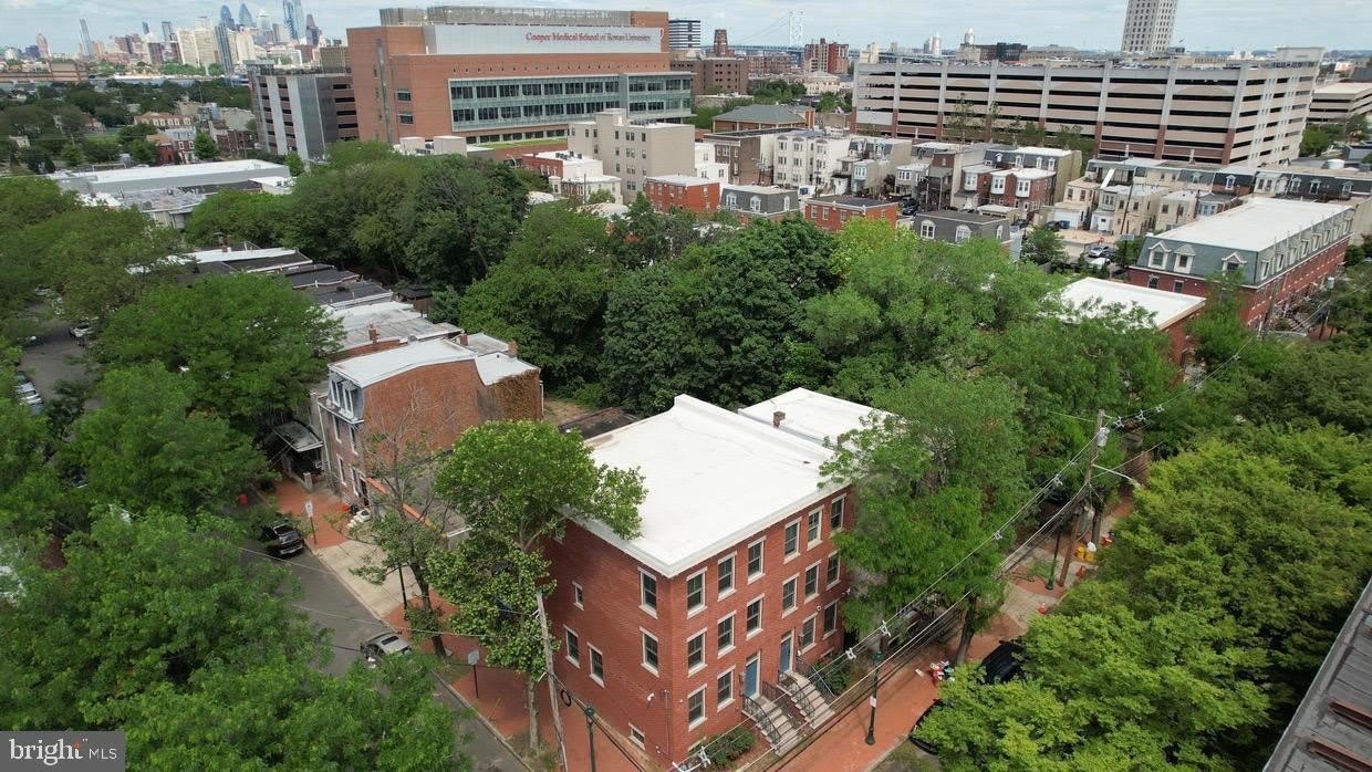 457 S 6TH Street – photo 2