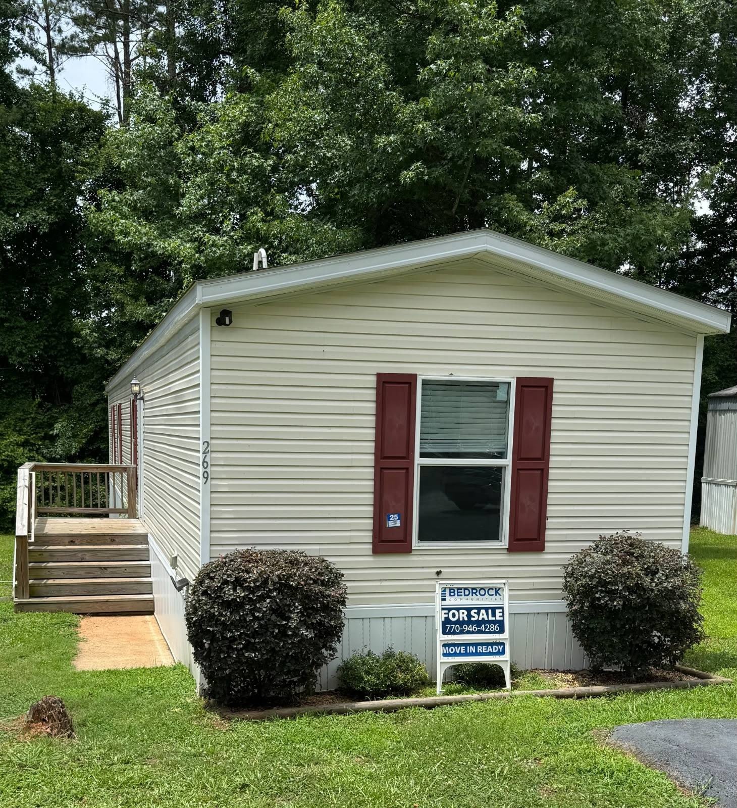 269 Manchester Ave – photo 3