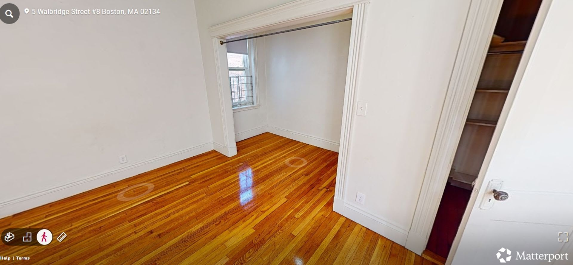 Great Studio for 9/1 Close to the Green Line – photo 5