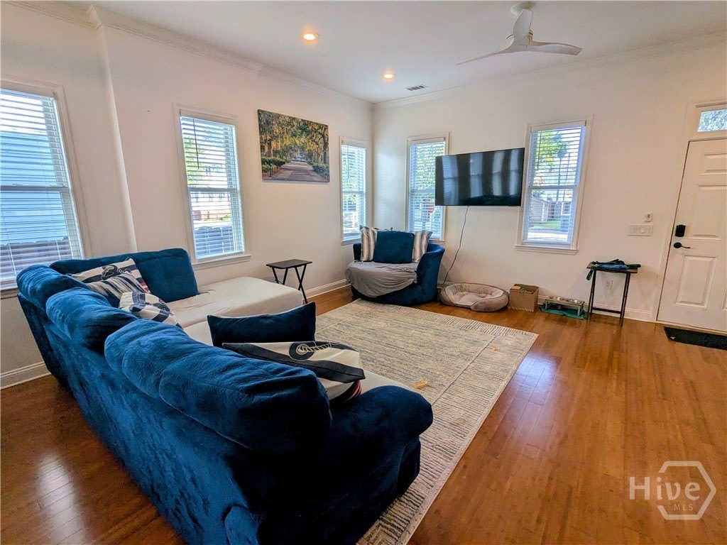 316 E 31St Street – photo 5