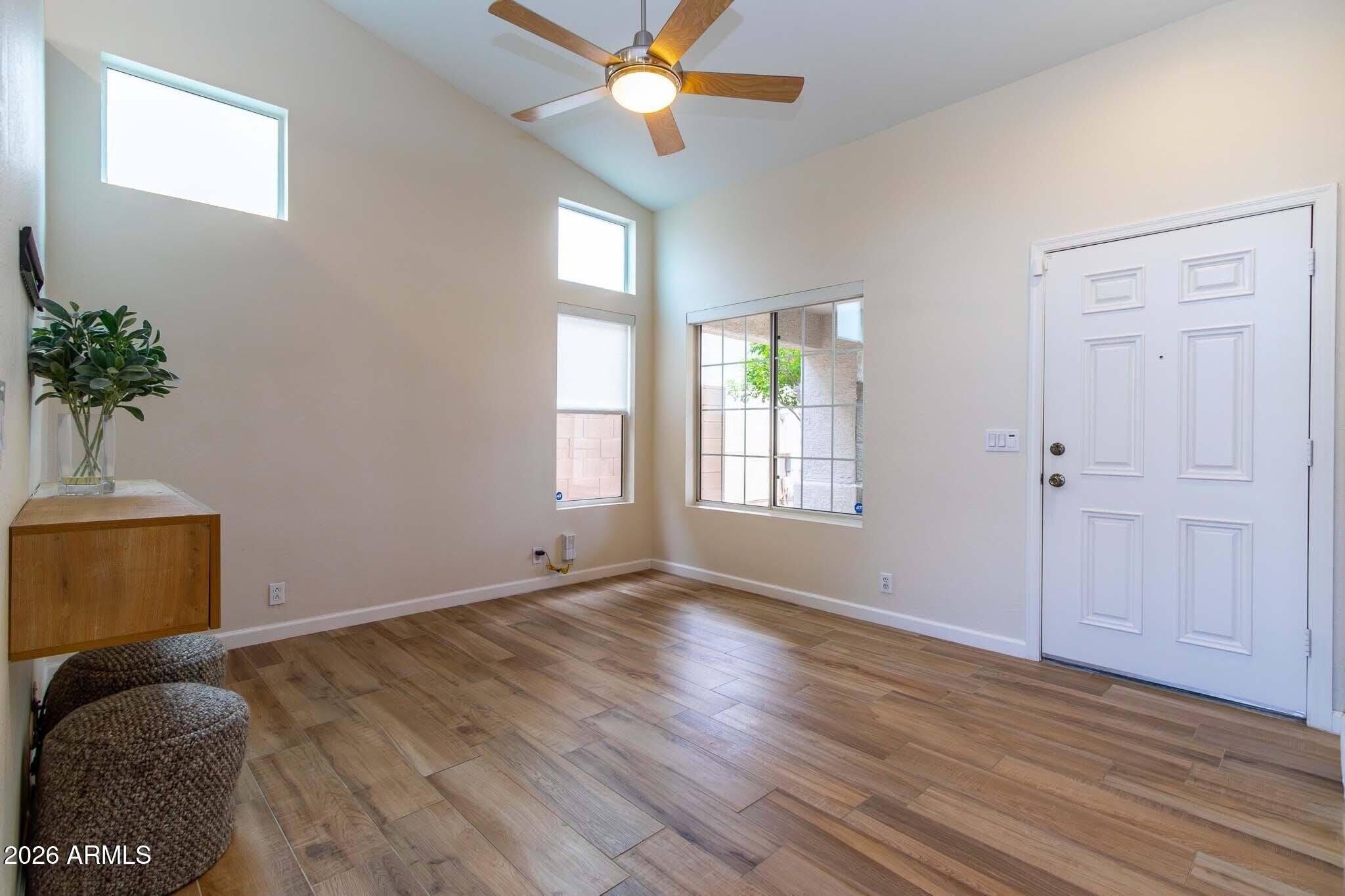 3226 E Wahalla Lane – photo 3
