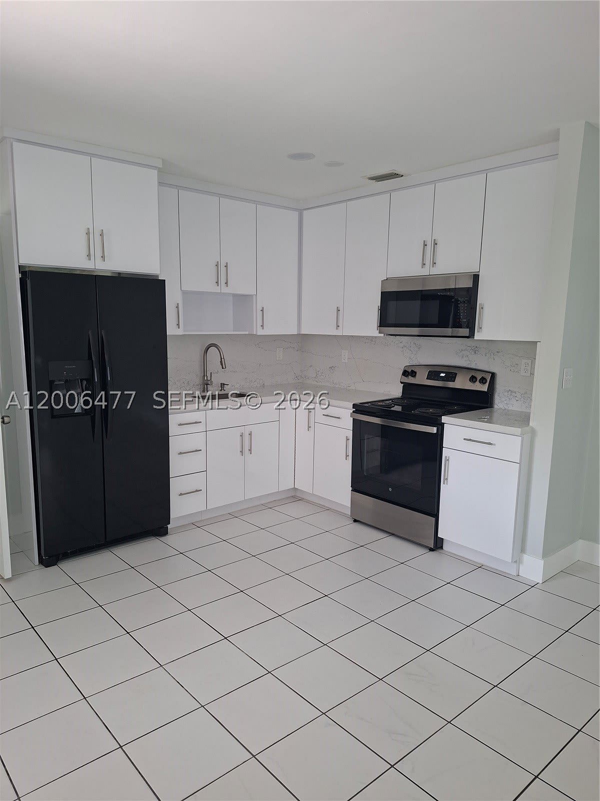 1814 SW 97th Terrace – photo 4