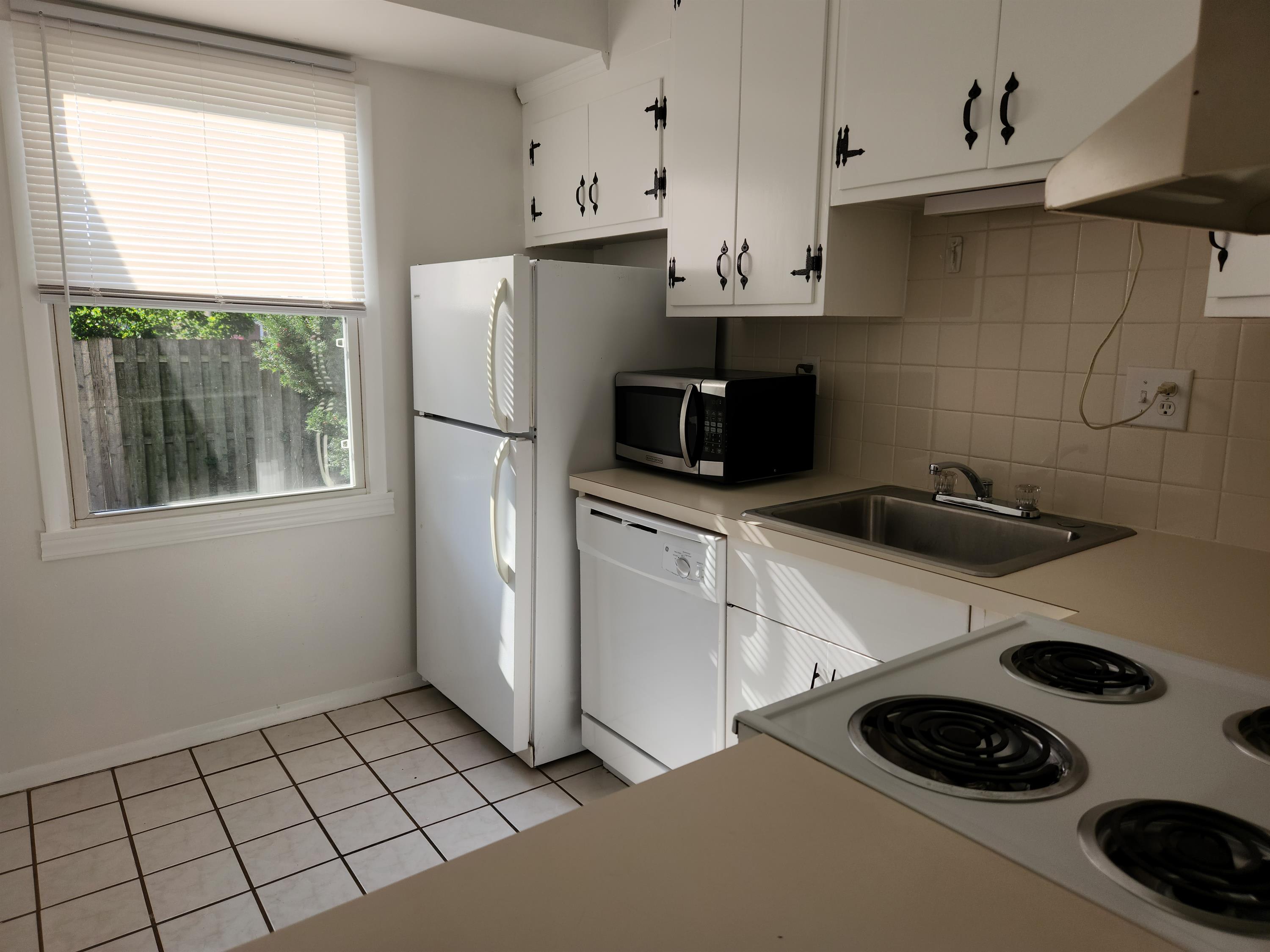 157 Peyton Street – photo 4
