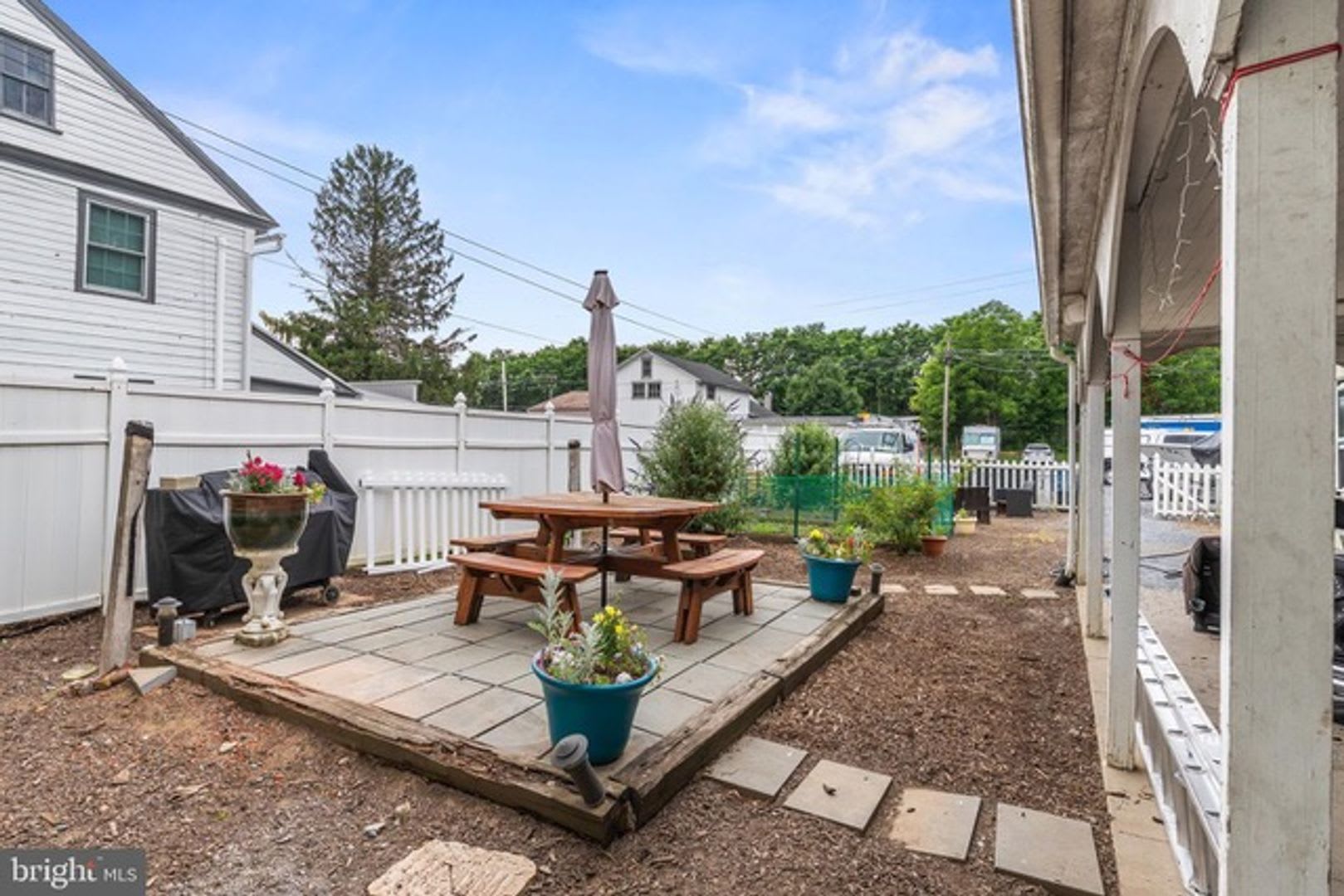 128 E Main St – photo 2