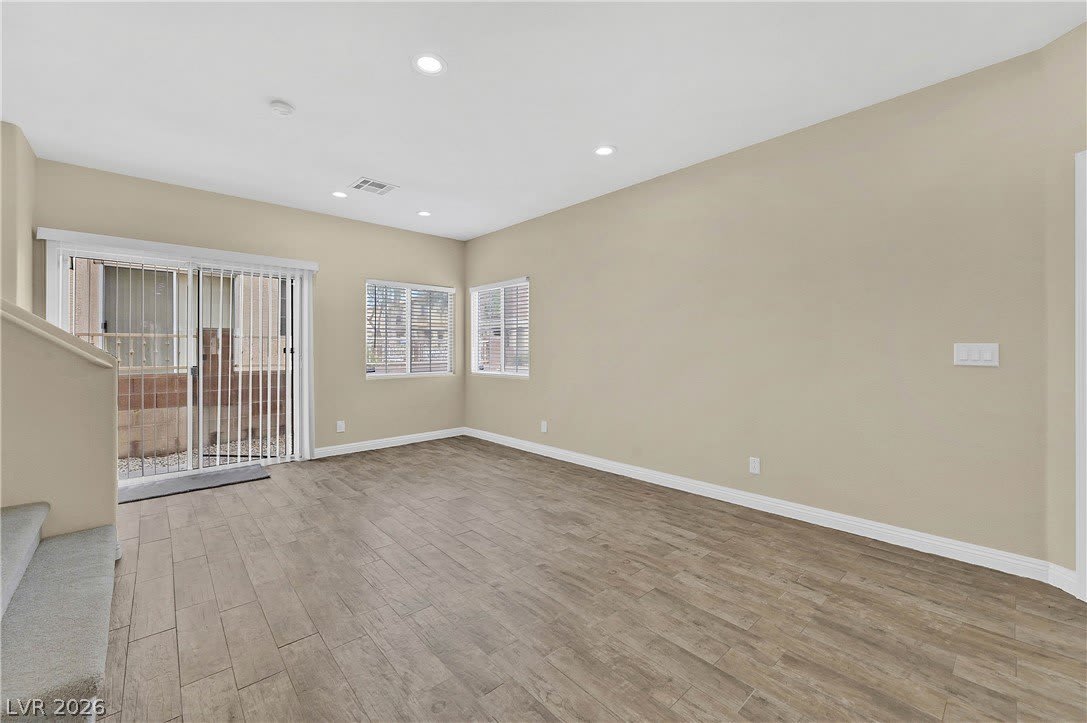 6355 Urban Creek Court – photo 4