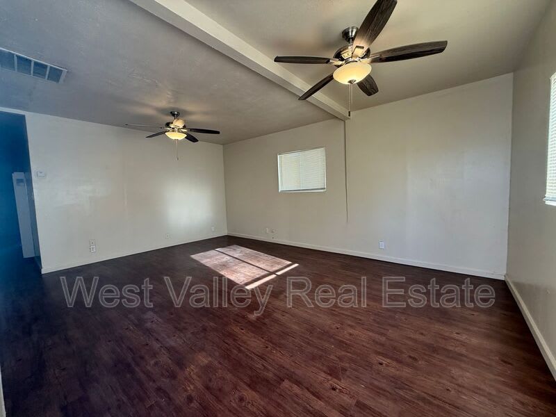 410 Buchanan Street – photo 4