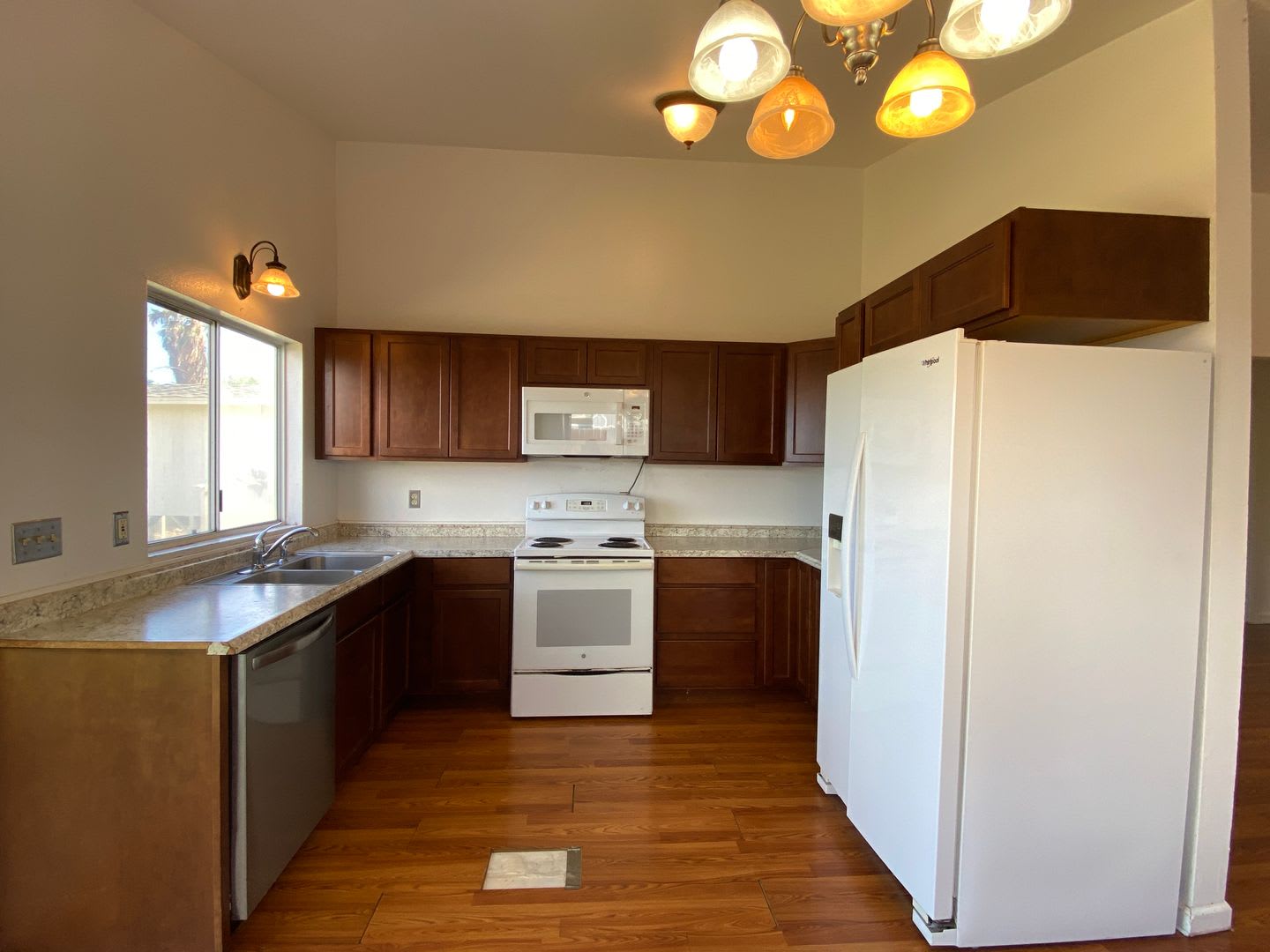 3 Bedroom 2 Bath Home With Enclosed Garage In Waikoloa Village – photo 5