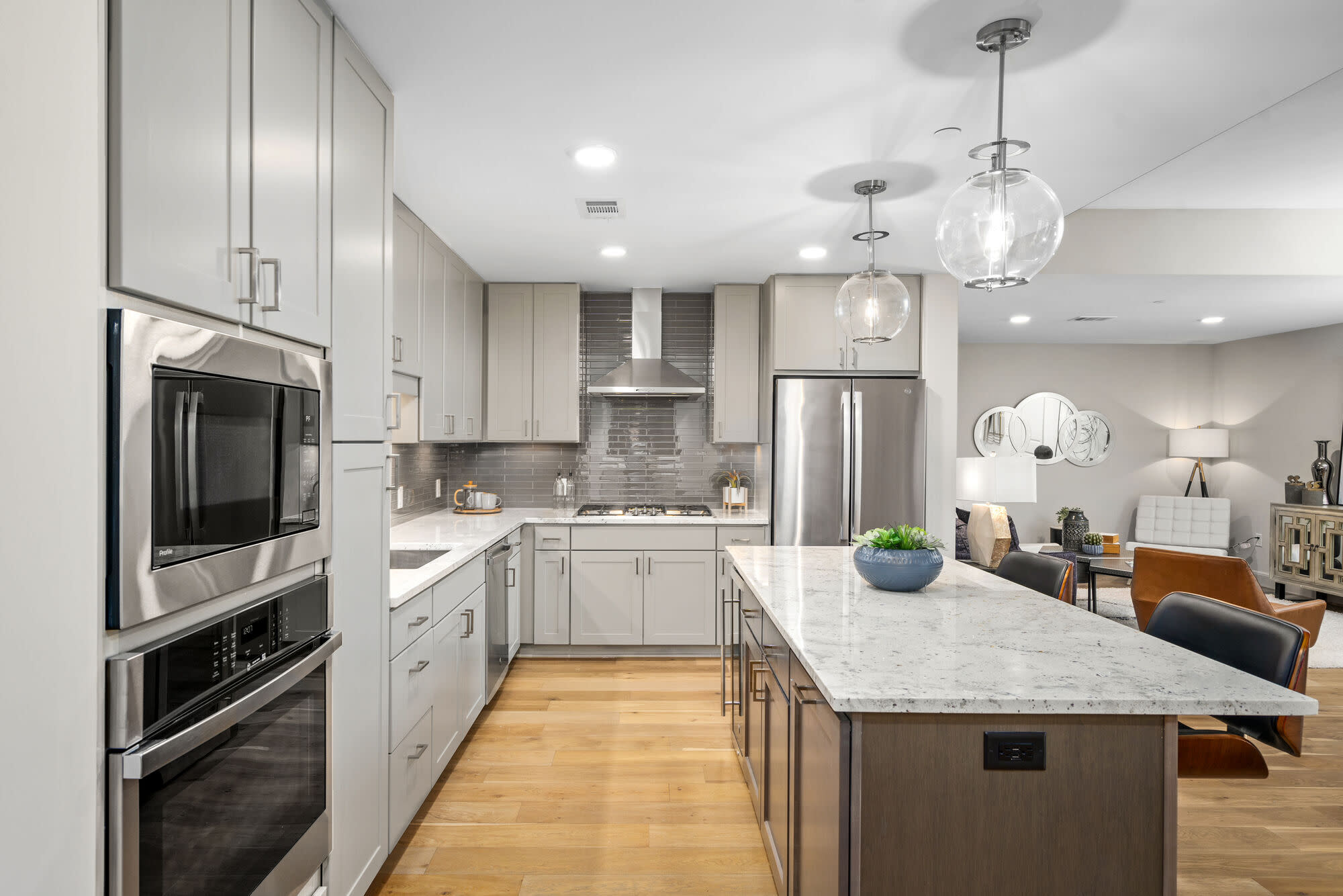 NOVEL River Oaks by Crescent Communities – photo 3