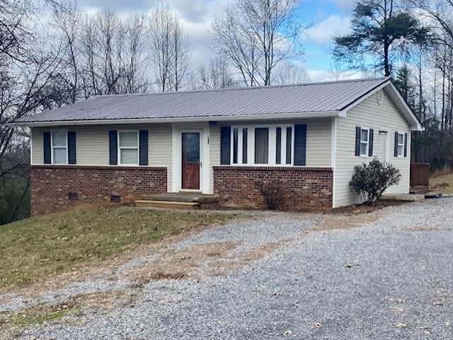 173 Circle Dr. – photo 3