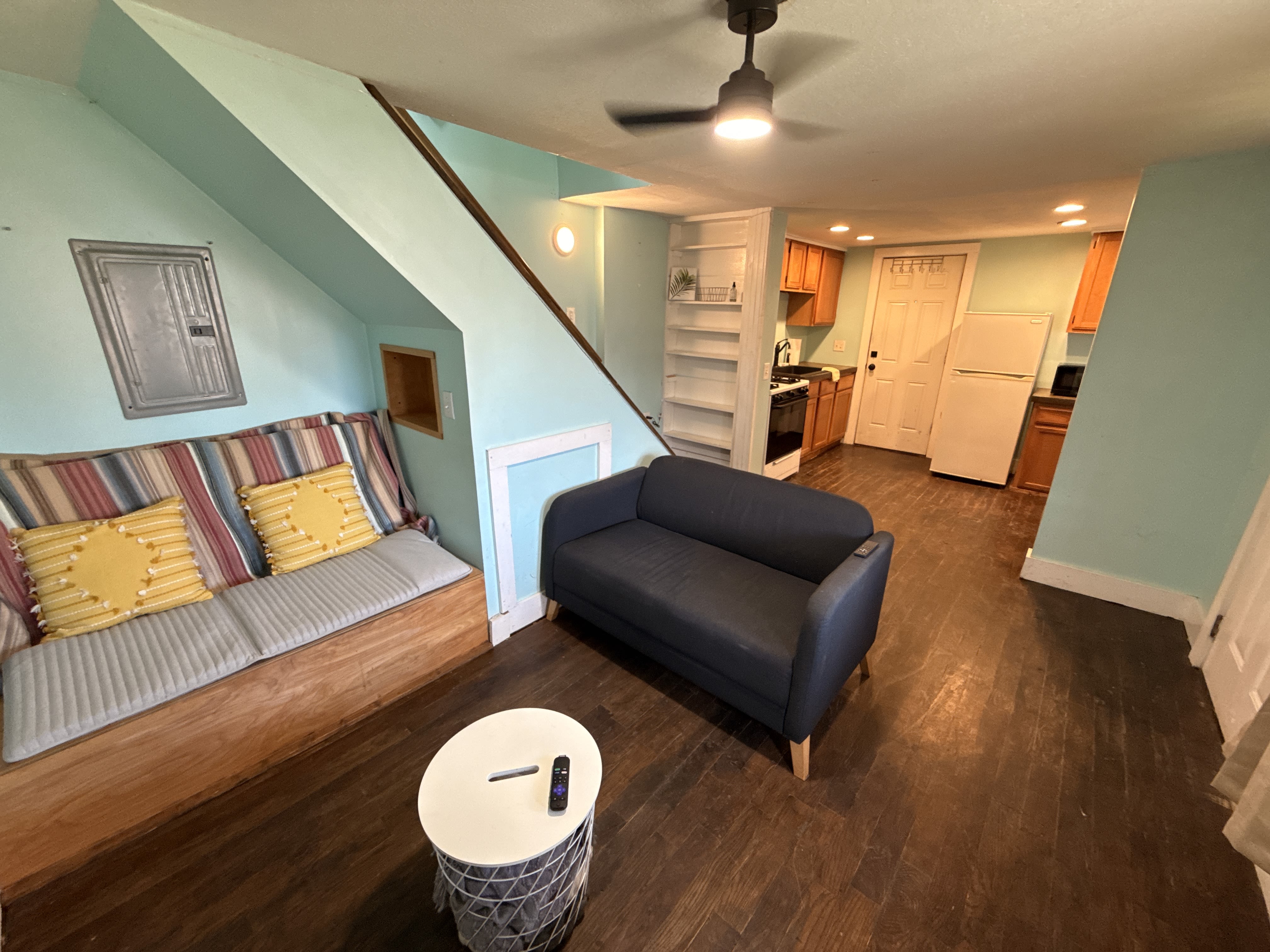 24 N Princeton Ave – photo 2
