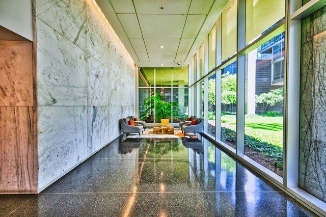 9725 WOODS Drive – photo 2