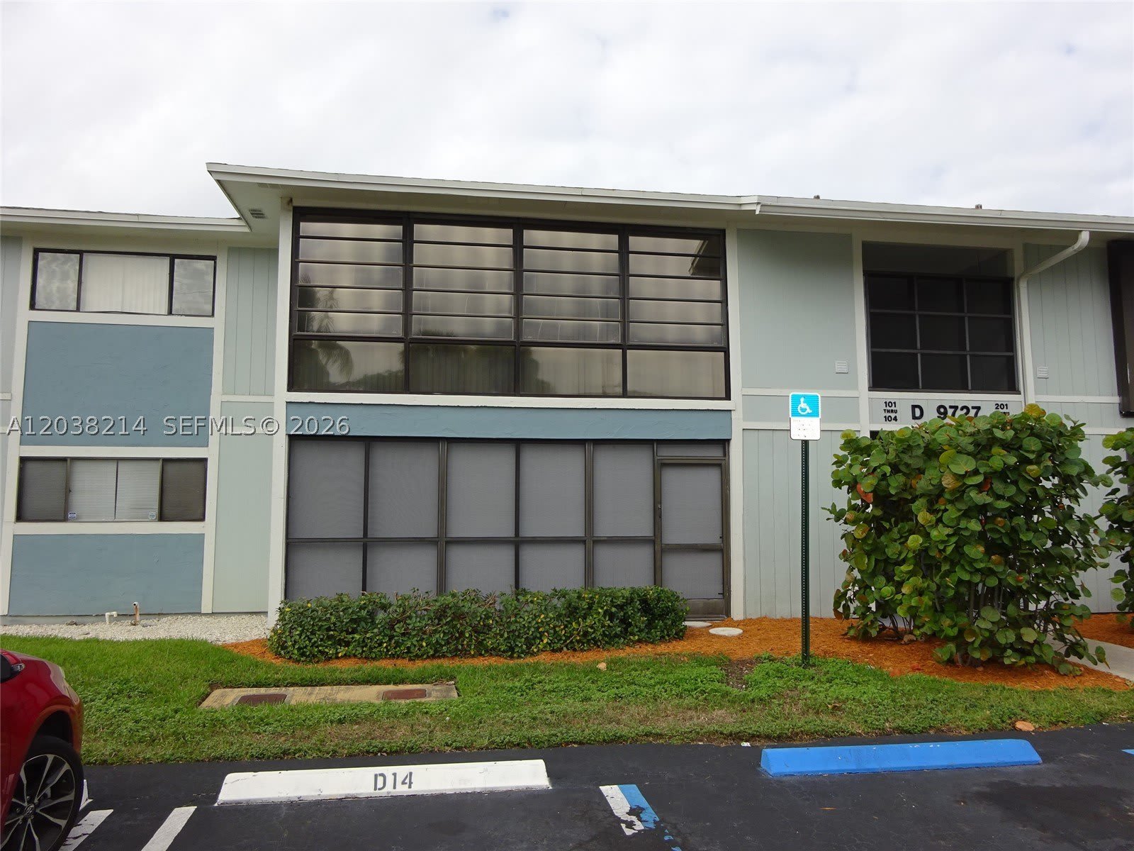 9727 Hammocks Blvd – photo 5