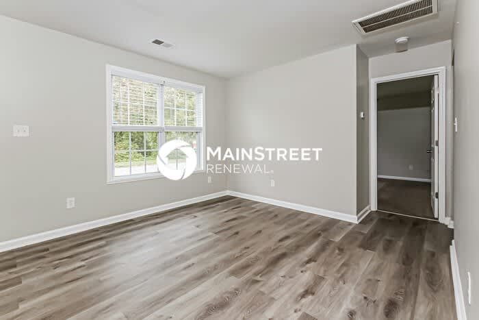 1850 Adams Avenue – photo 5