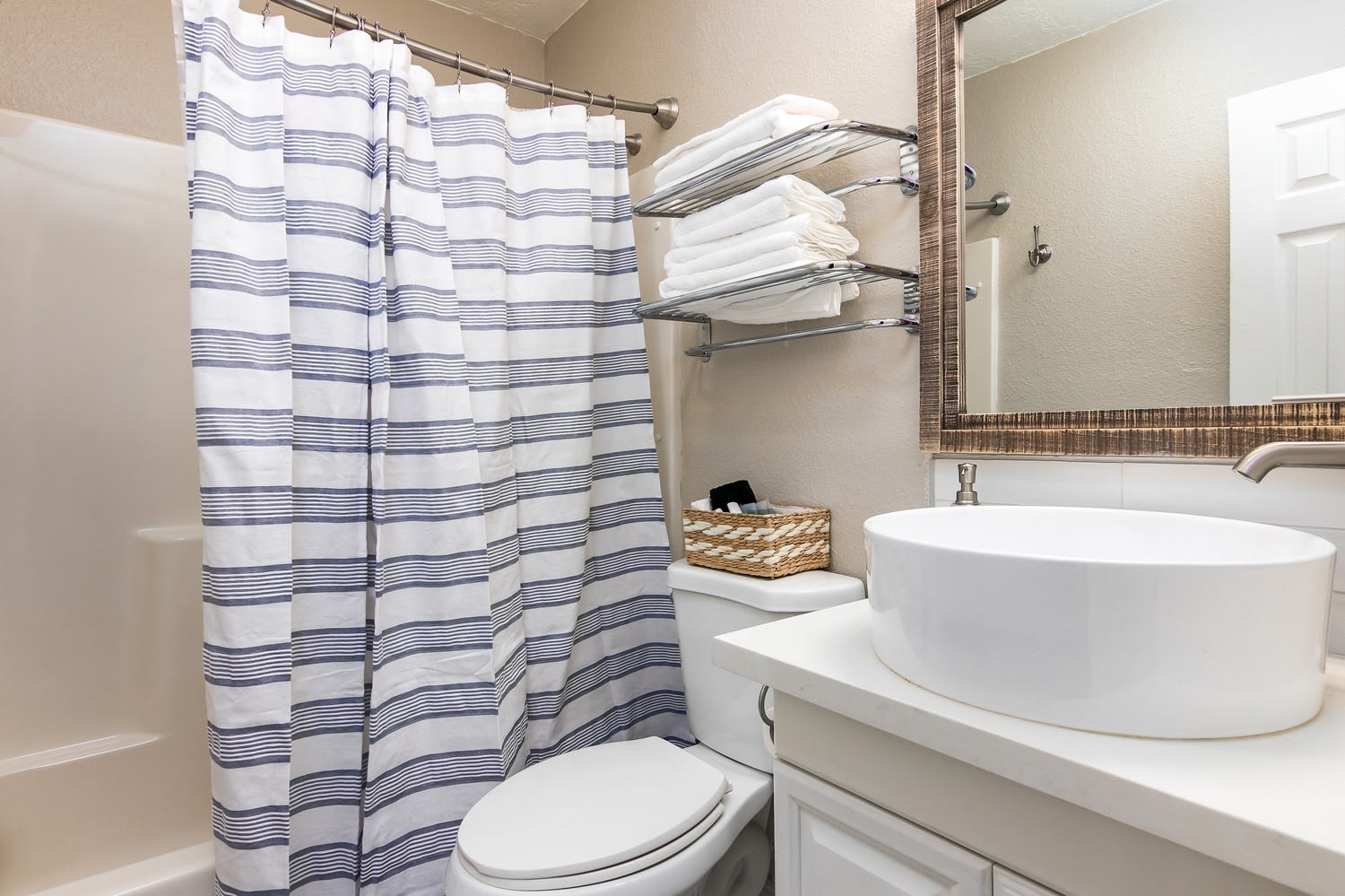 6804 River Road – photo 3