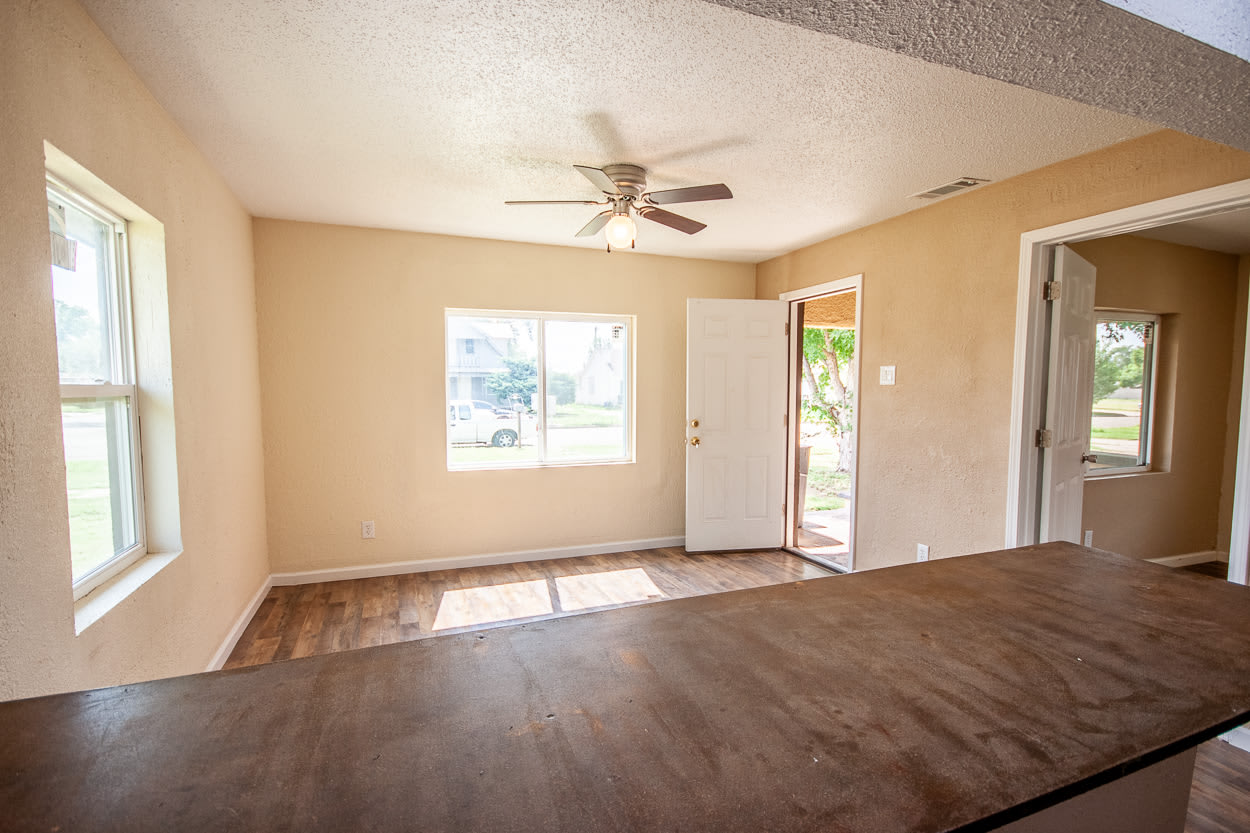 1020 N Connelly St – photo 3