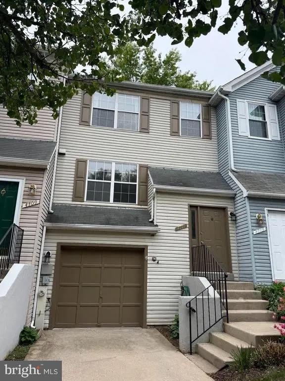 4711 LEYDEN WAY – photo 1