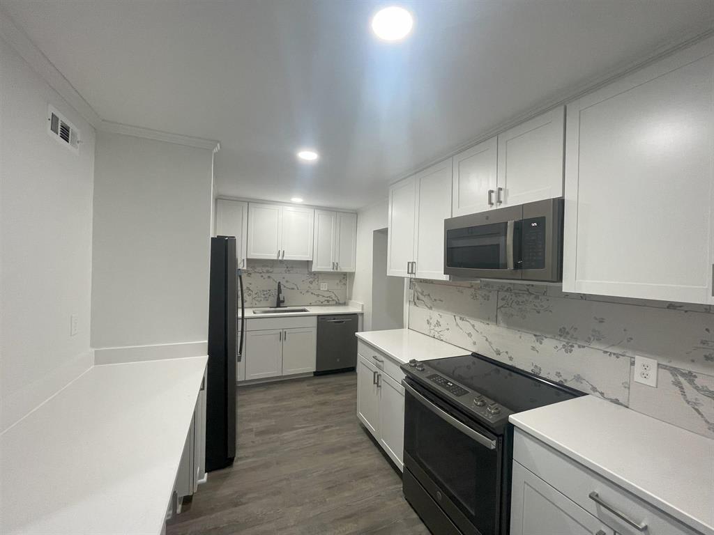 4967 Kimball Avenue – photo 5