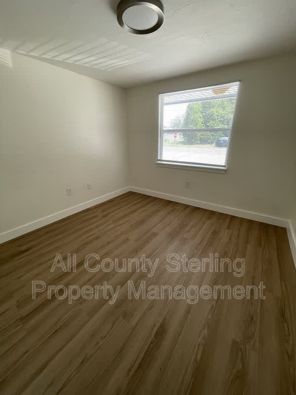 201 SE Beech street – photo 5