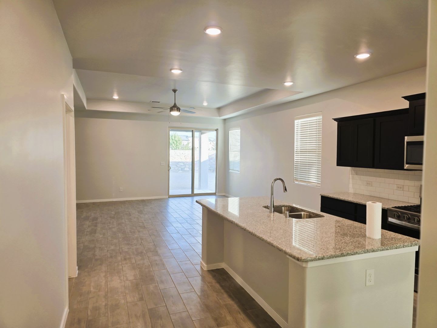 Beautiful East Side House 3 Bed 2 Baths Part Of The Overlook Casa Club That Includes Swimming Pool Gym Tennis Court Pickleball Courts – photo 5