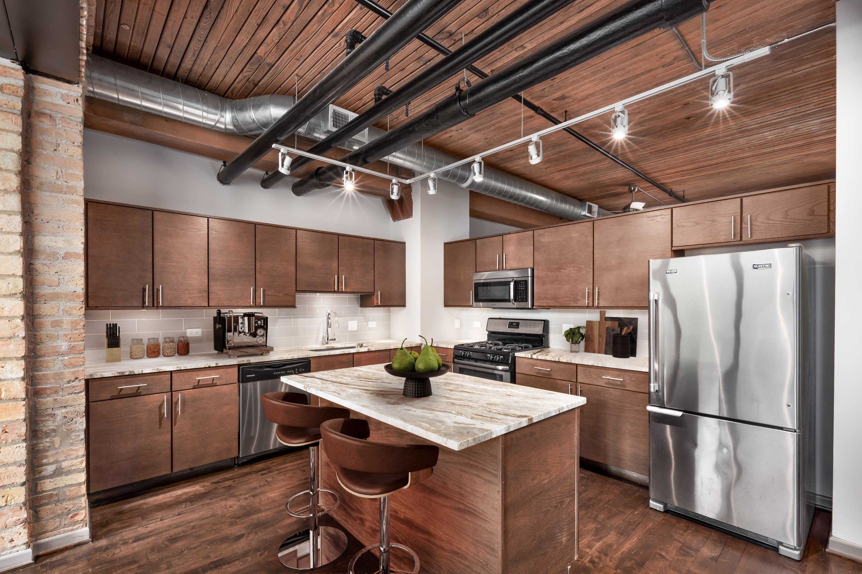 Lofts at River East – photo 4