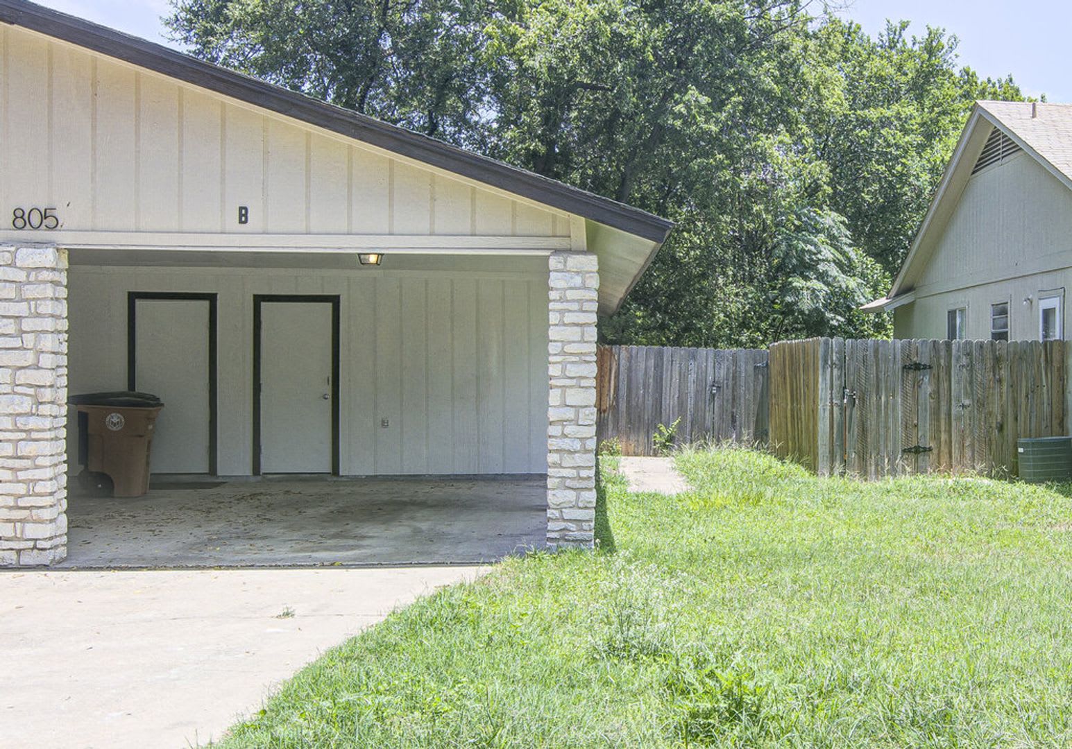 805 Sirocco Dr – photo 1