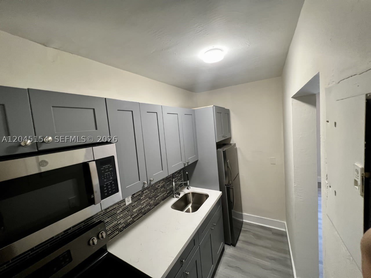 218 Santillane Ave – photo 4