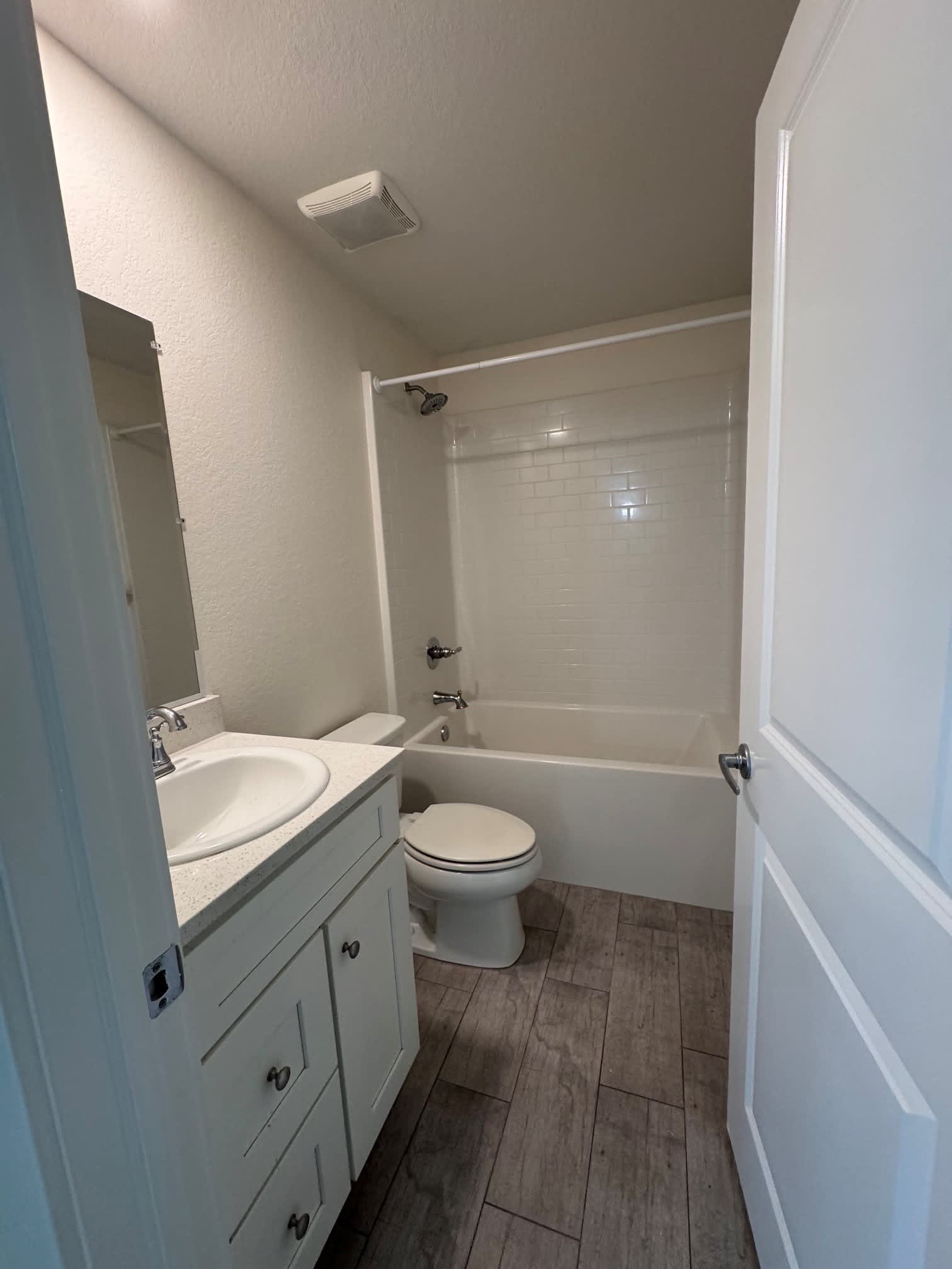 651 Chamber St Nw – photo 3