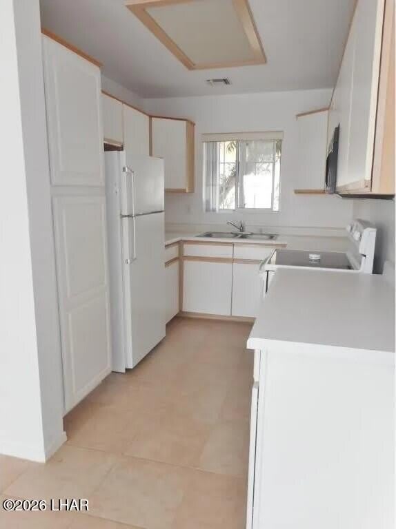 853 Warren Rd – photo 4