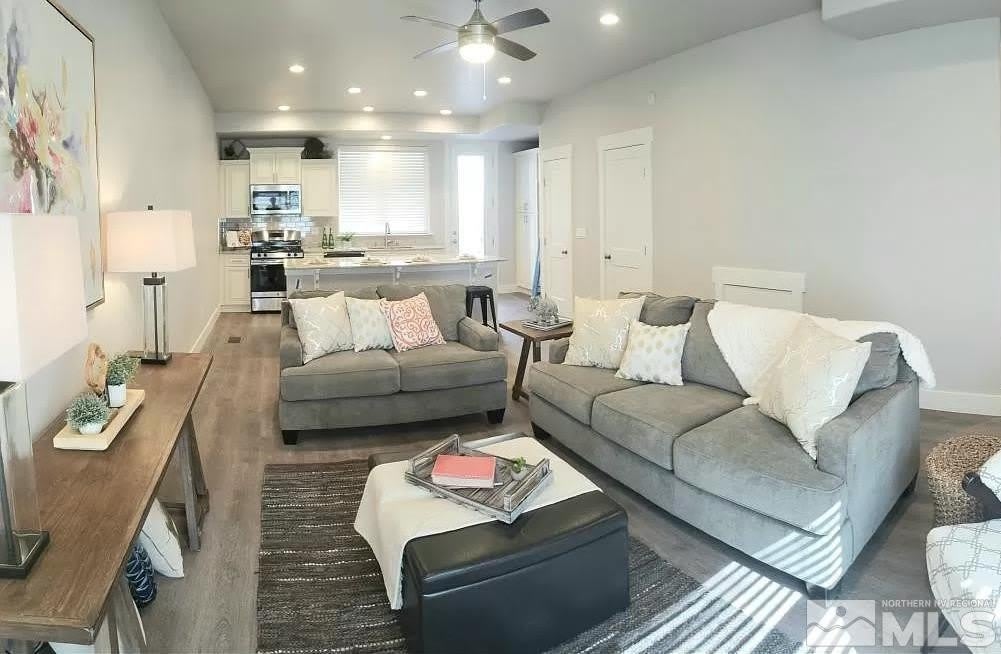 740 Bluffs Court lot: 101 – photo 1