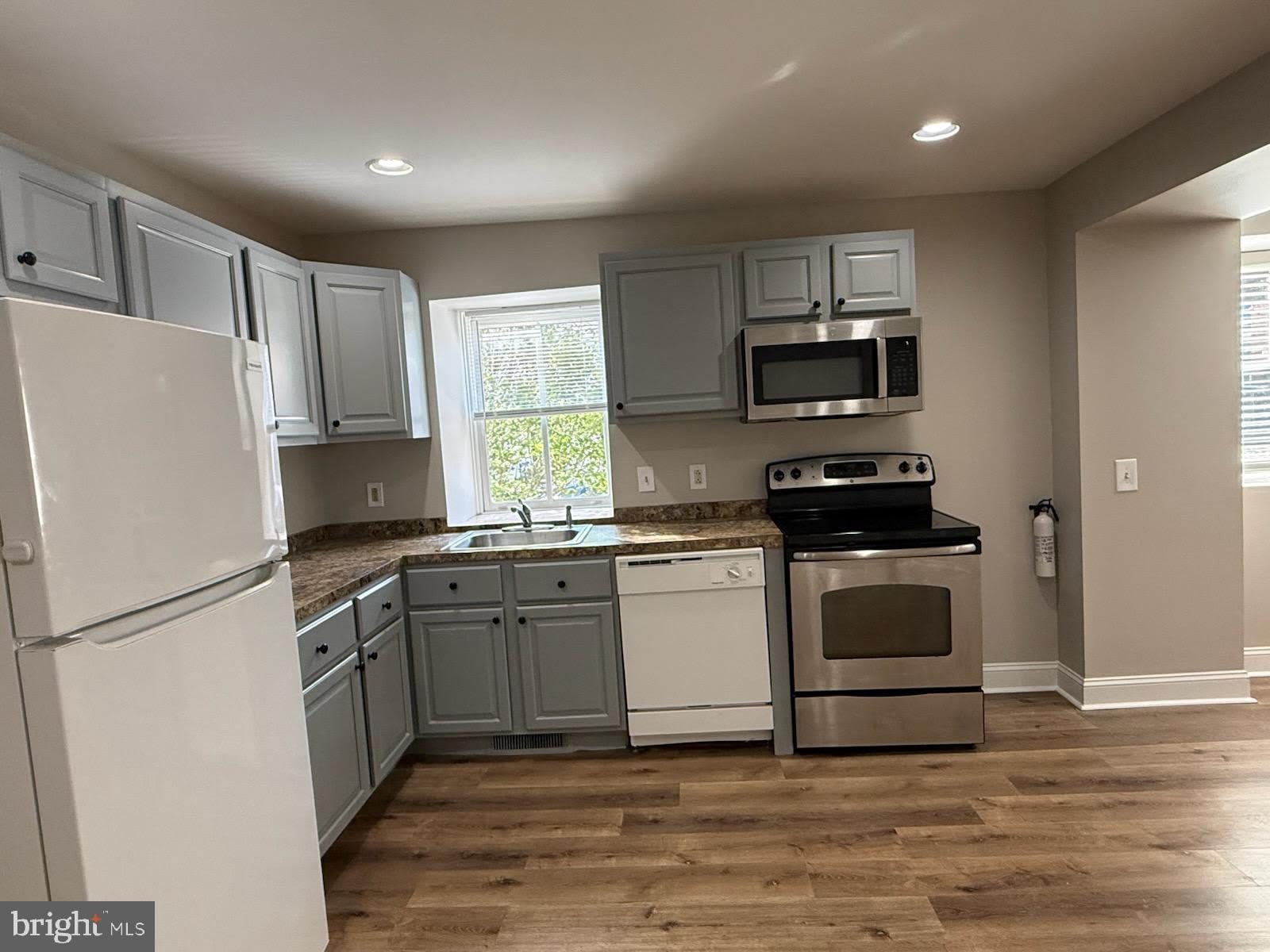 4338 Cresson Street – photo 3
