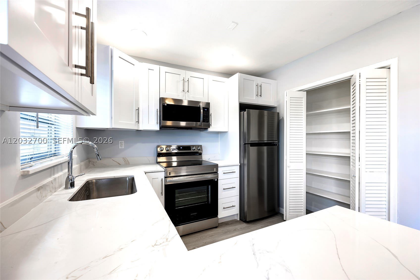 1825 Cleveland St – photo 4