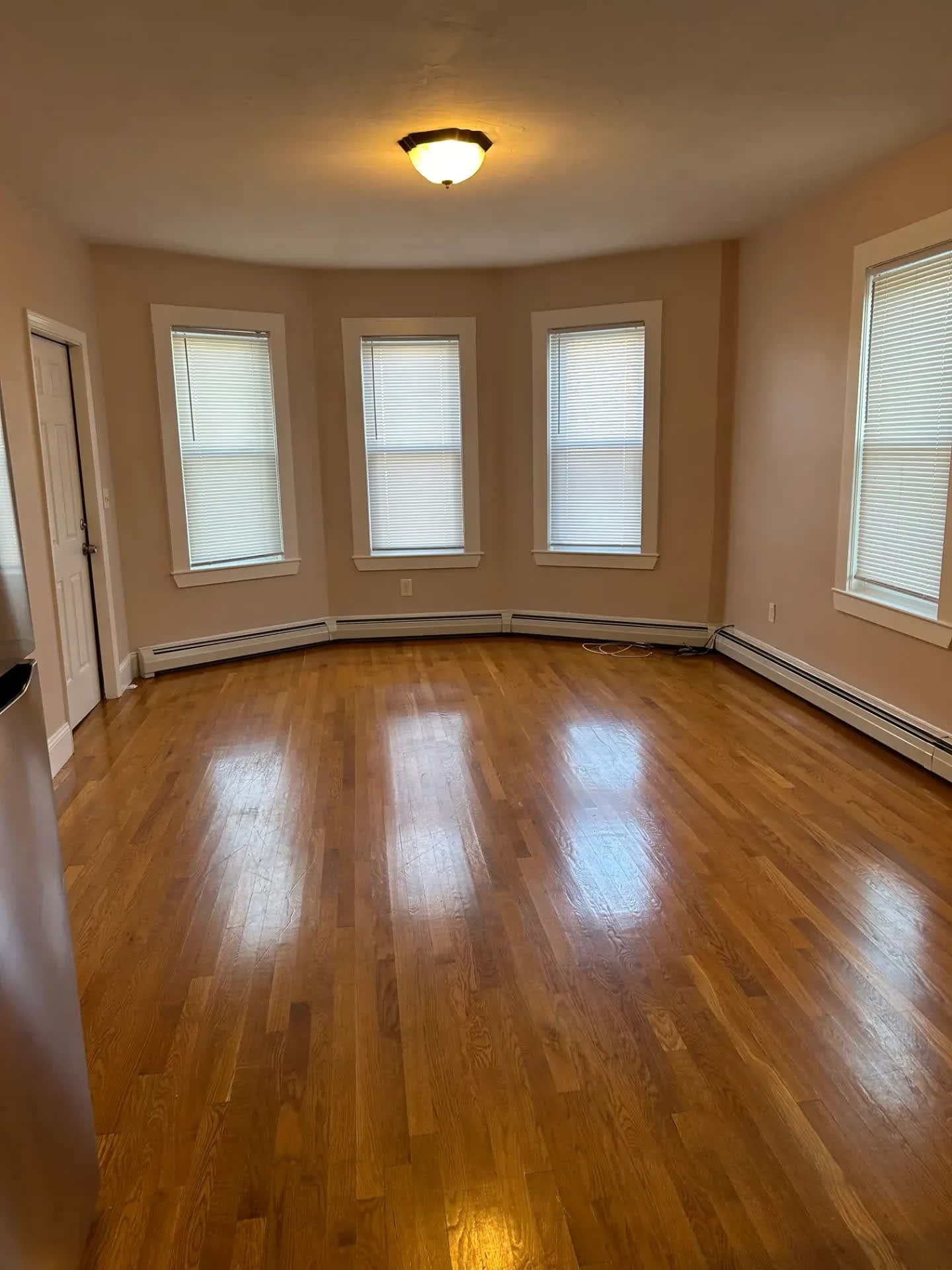 43 Savin Ave – photo 3