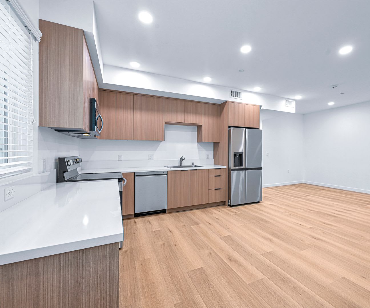 Erwin Brand New Building – photo 2