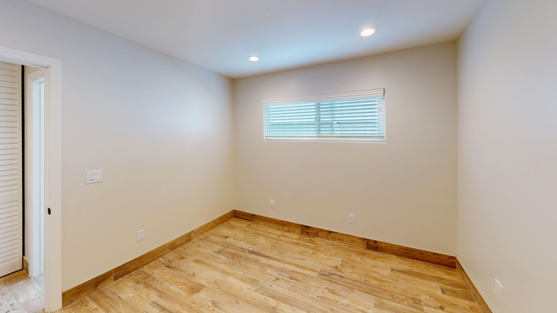 1252 E Foothill Blvd. – photo 5