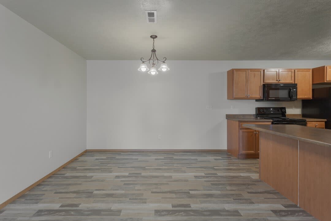 Prairies Edge Townhomes – photo 3
